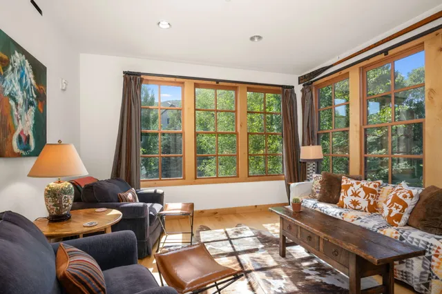 $1,999,000 | 109 Angani Way, Unit 11, Sun Valley, ID 83353