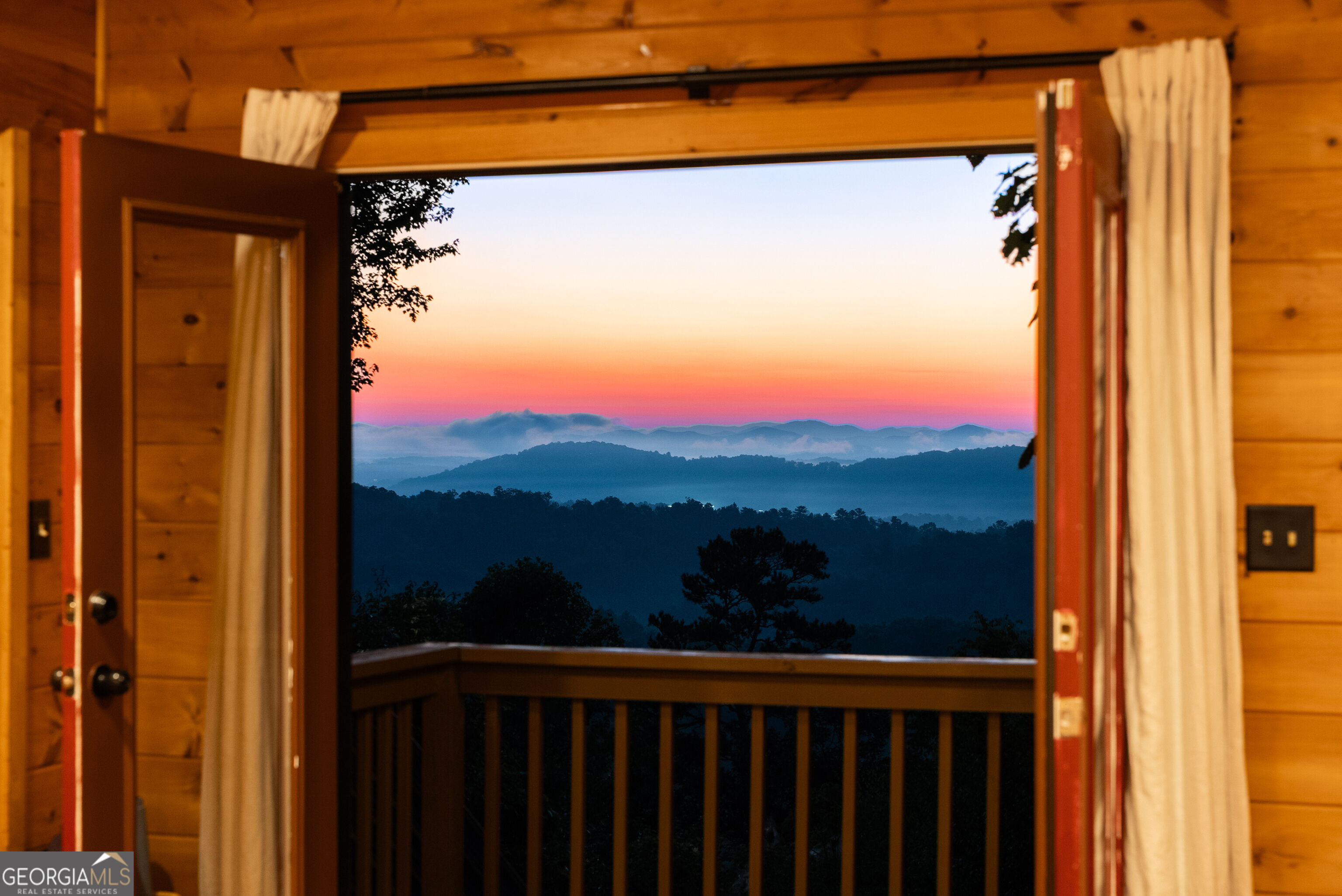 144 Point Of View Blue Ridge, GA 30513 - Photo 33 of 68 Gallery Image 33