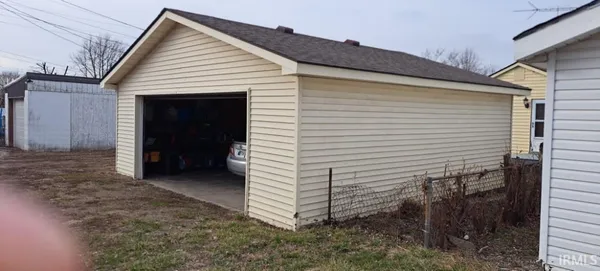 $114,900 | 907 West 14th Street, Muncie, IN 47302