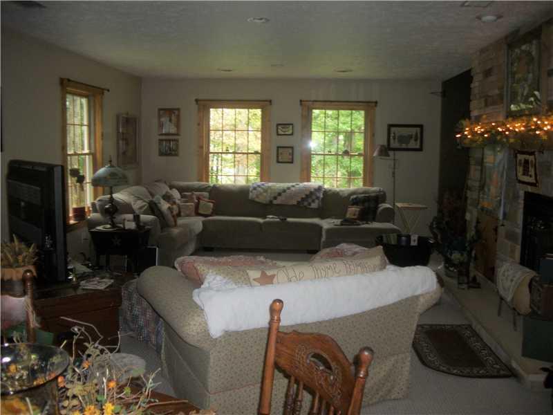 130 Carters Road Carmichaels, PA 15320 - Photo 6 of 15 Living Room.