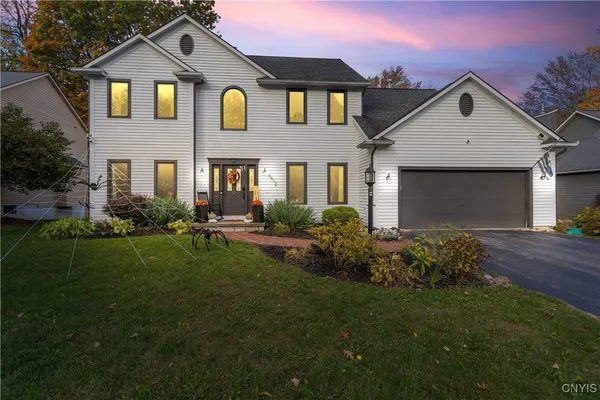 $407,500 | 8512 Van Wie Drive West, Lysander, NY 13027