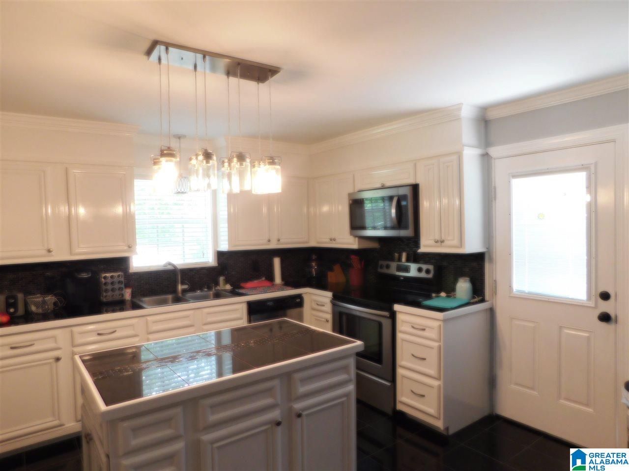 6479 Kimberly Loop Pinson, AL 35126 - Photo 10 of 31
