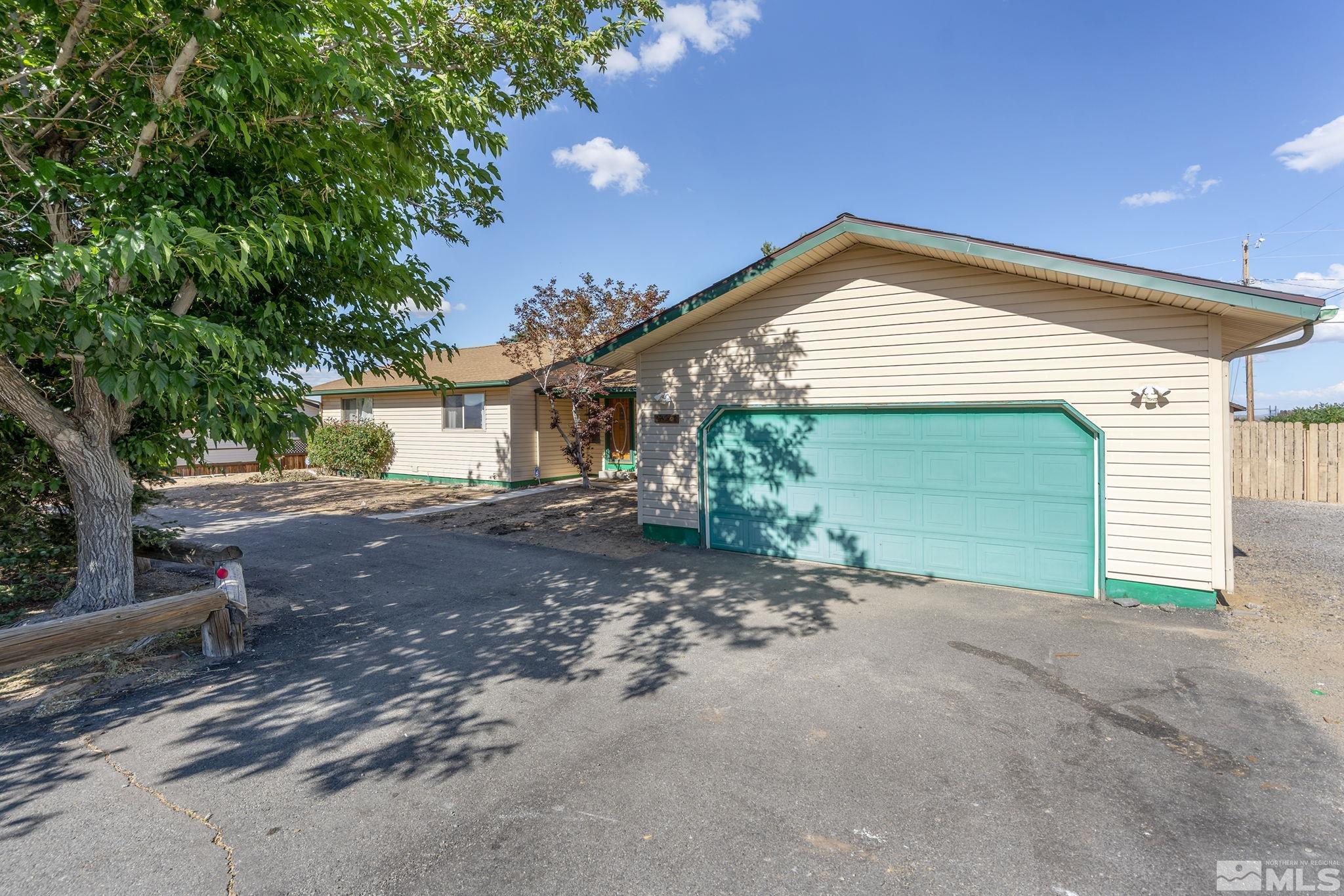 2370 Seneca Drive Reno, NV 89506 - Photo 1 of 27 Photo 1