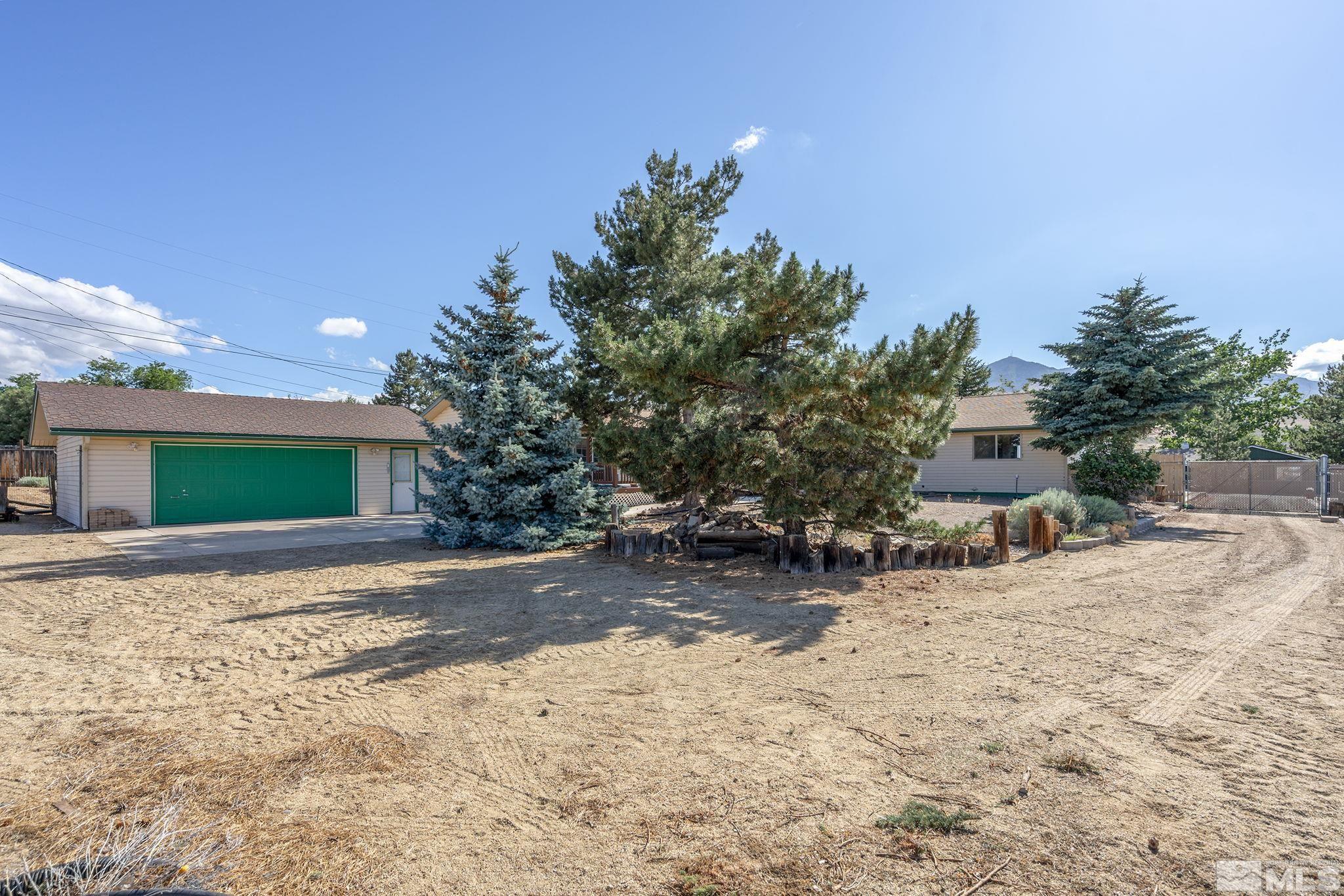 2370 Seneca Drive Reno, NV 89506 - Photo 2 of 27 Photo 2