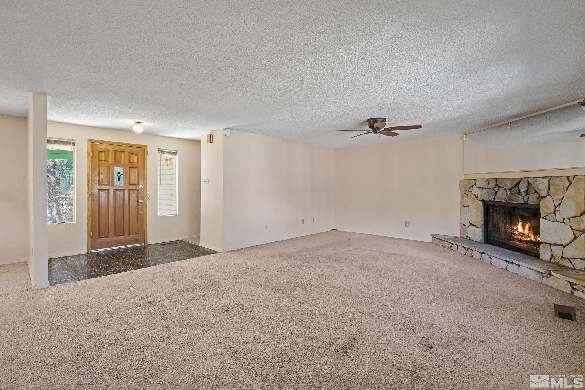 2370 Seneca Drive Reno, NV 89506 - Photo 8 of 27 Photo 8