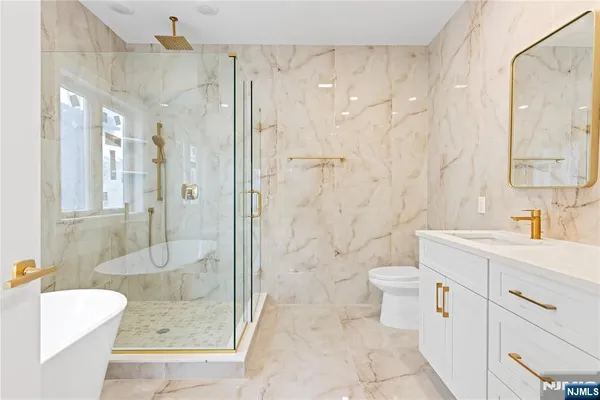 $7,200 | 45 Lincoln Avenue, Cliffside Park, NJ 07010