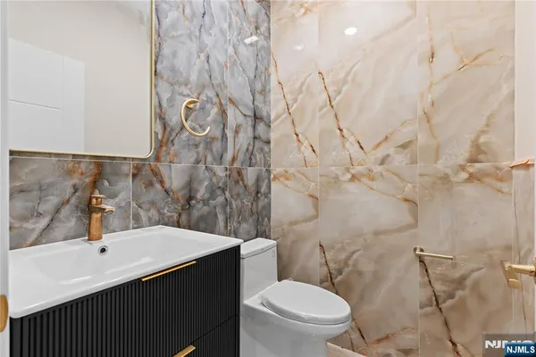 $7,200 | 45 Lincoln Avenue, Cliffside Park, NJ 07010