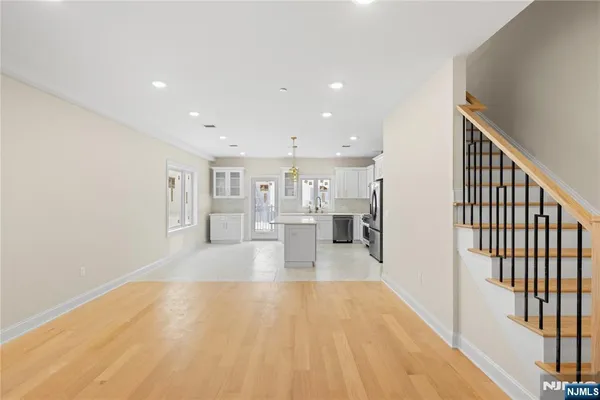 $7,200 | 45 Lincoln Avenue, Cliffside Park, NJ 07010