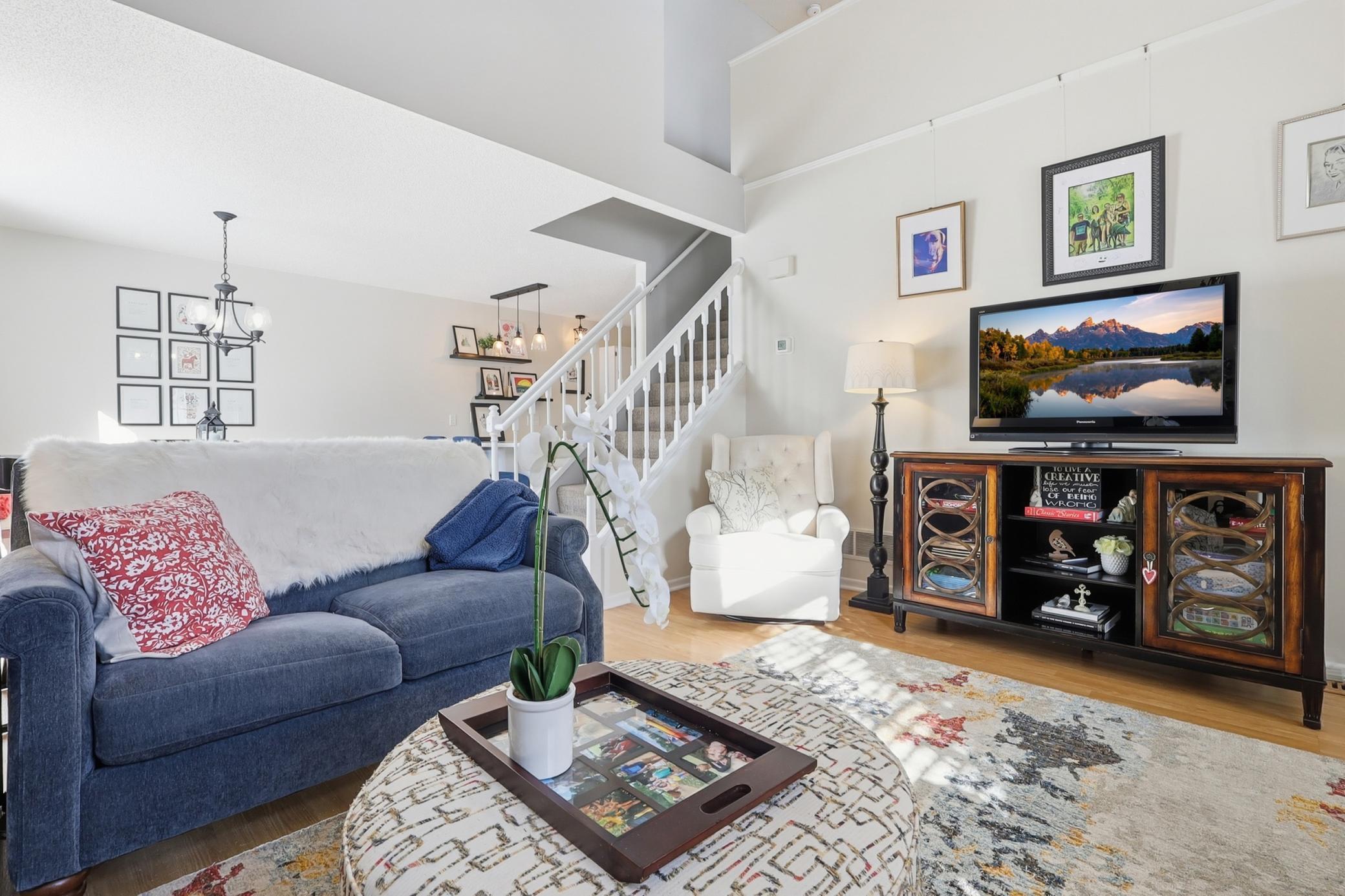 8487 Corcoran Path, Unit 61 Inver Grove Heights, MN 55076 - Photo 4 of 35