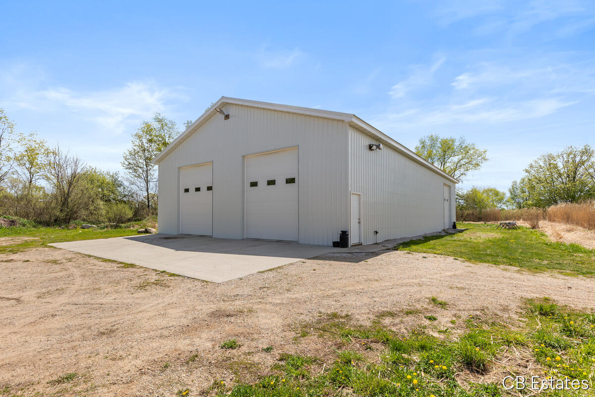 7147 East 6 Mile Road Big Rapids, MI 49307 - Photo 5 of 34