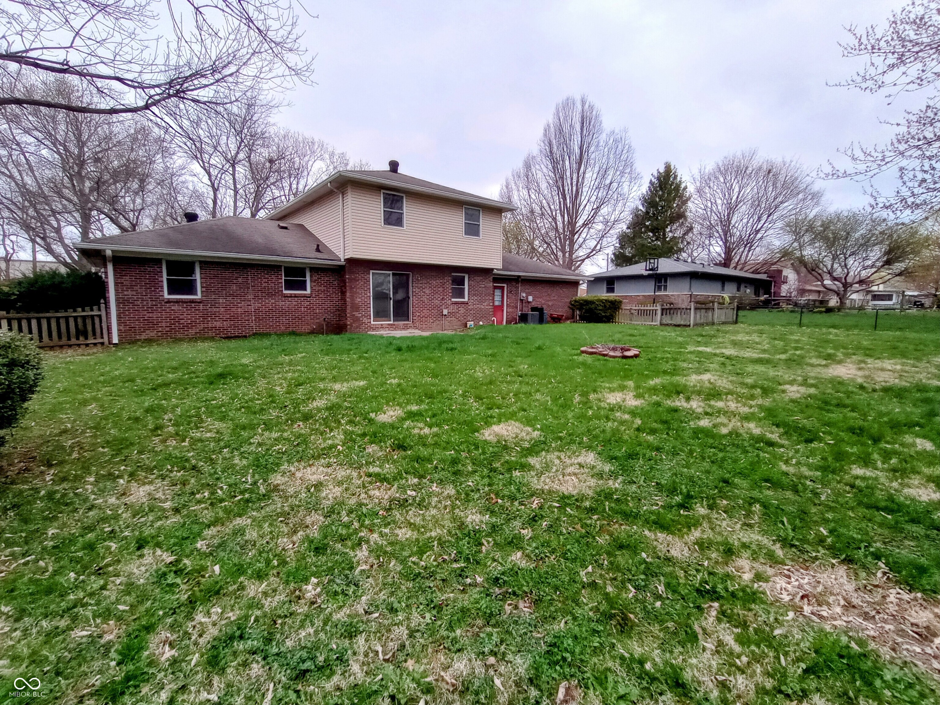 951 Apple Valley Road Greenwood, IN 46142 - Photo 11 of 42 Gallery Image 11