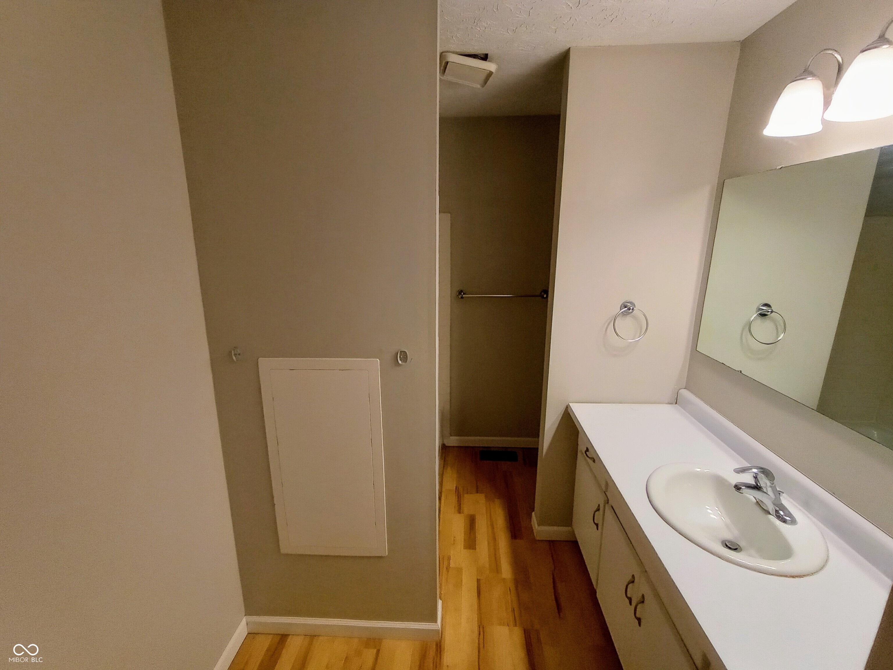 951 Apple Valley Road Greenwood, IN 46142 - Photo 32 of 42 Gallery Image 32
