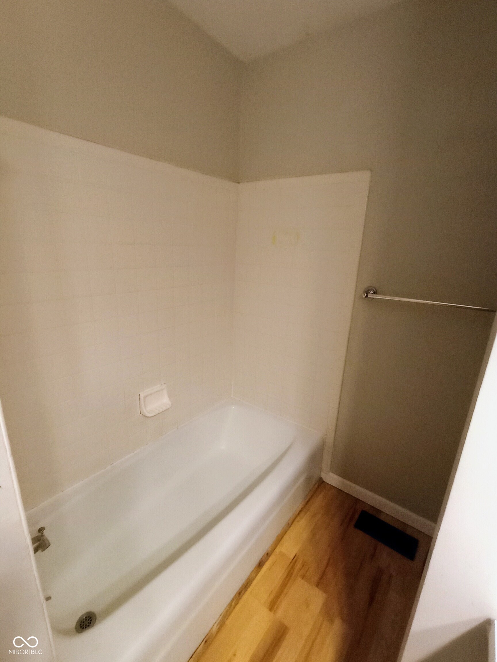 951 Apple Valley Road Greenwood, IN 46142 - Photo 33 of 42 Gallery Image 33