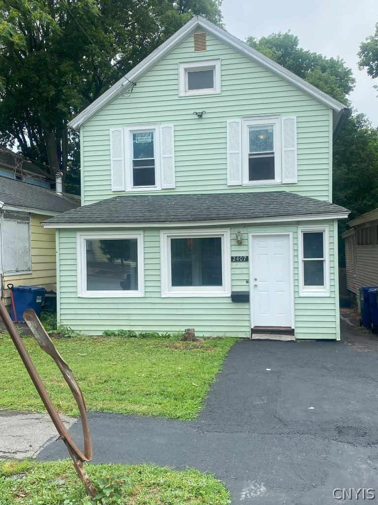 2407 Lodi Street Syracuse, NY 13208 - Photo 6 of 41