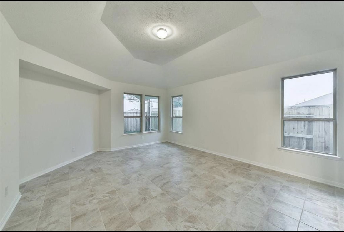 6711 Knoll Spring Way Houston, TX 77084 - Photo 6 of 12