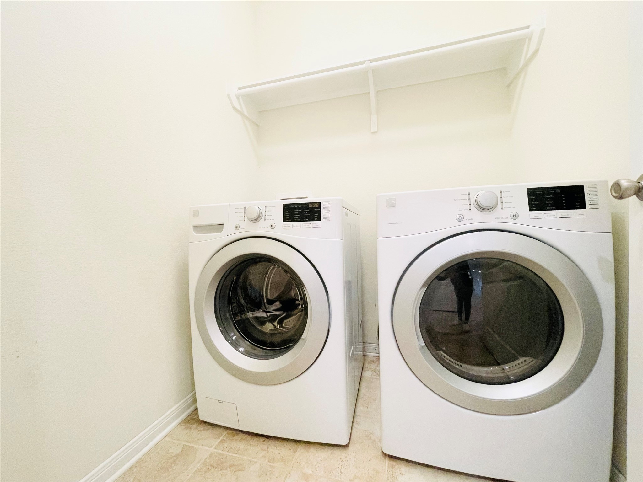 6711 Knoll Spring Way Houston, TX 77084 - Photo 10 of 12