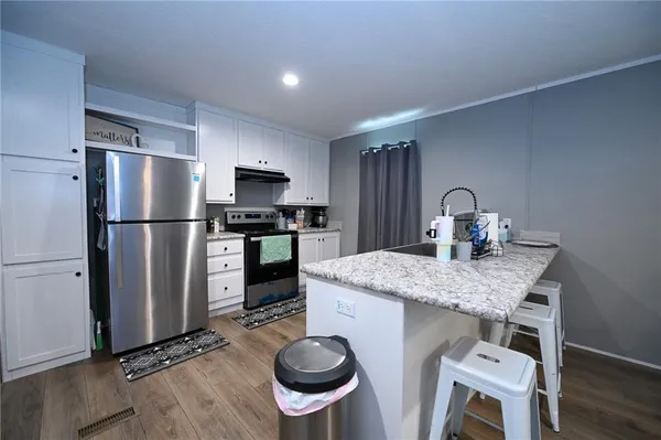 $244,000 | 4162 1st Street, Richards, MO 64778