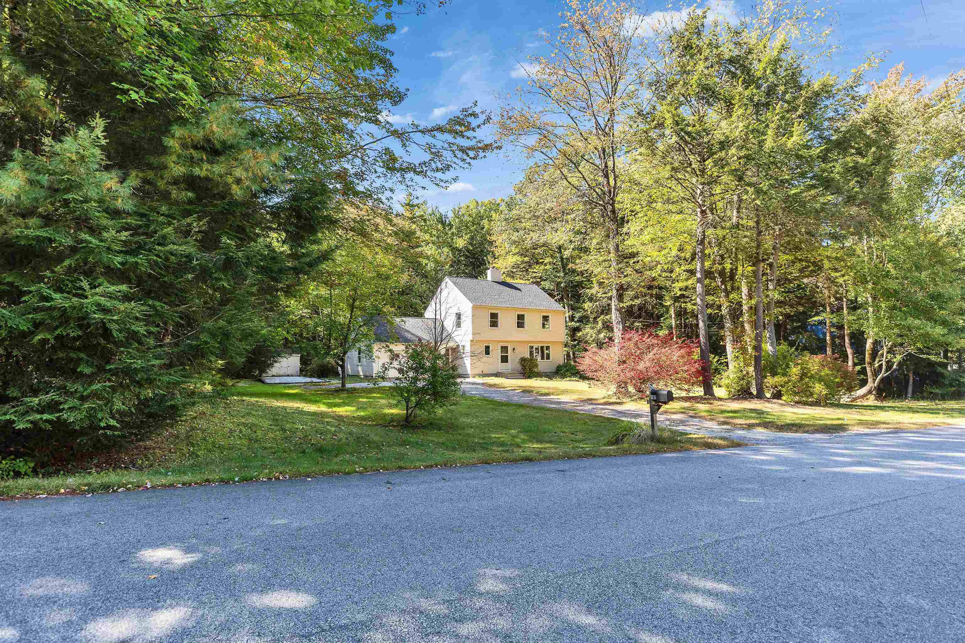 102 Taylor Road Peterborough, NH 03458 - Photo 3 of 52