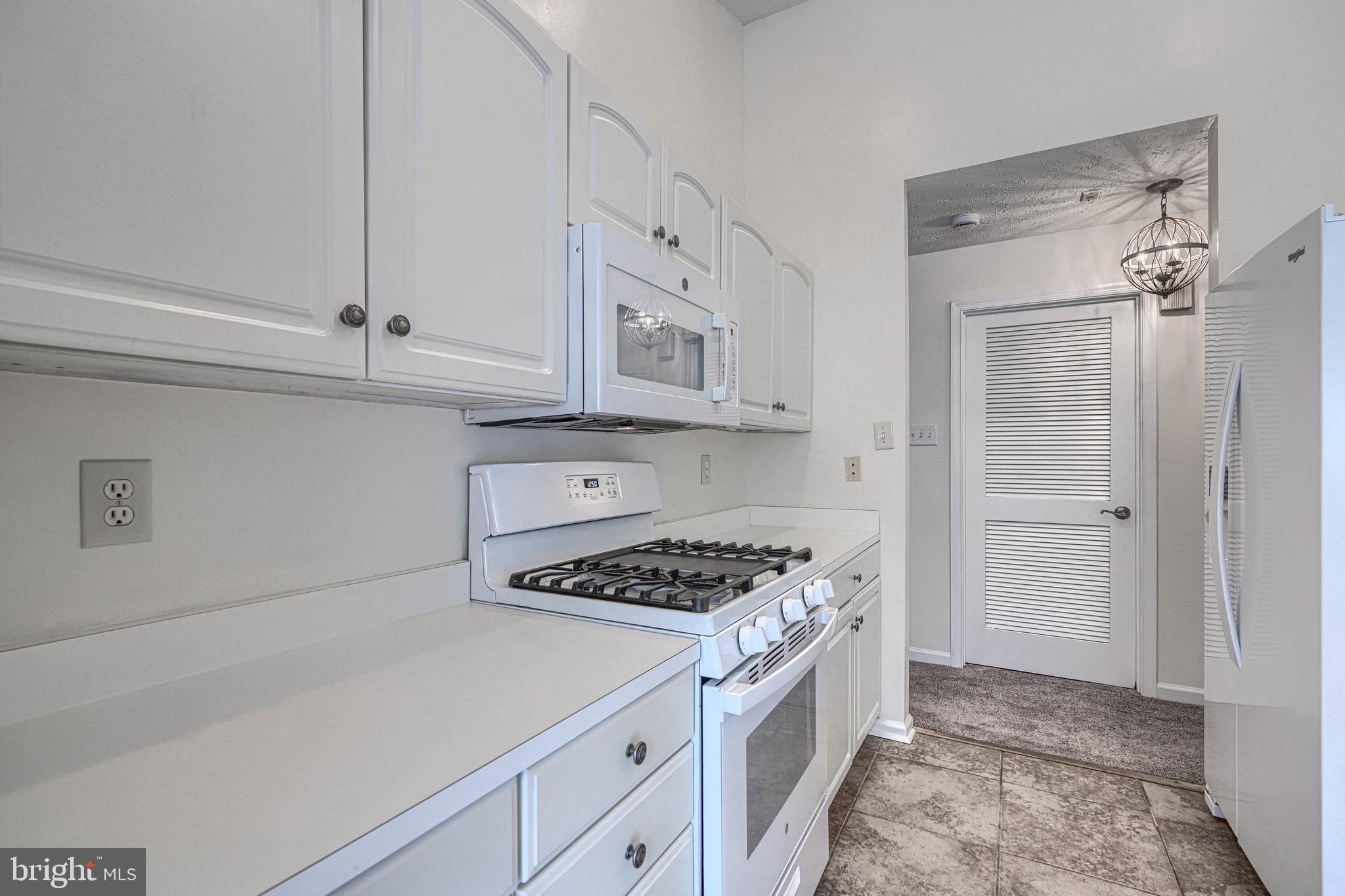 8235 Poplar Mill Road, Unit 8235 Nottingham, MD 21236 - Photo 16 of 39