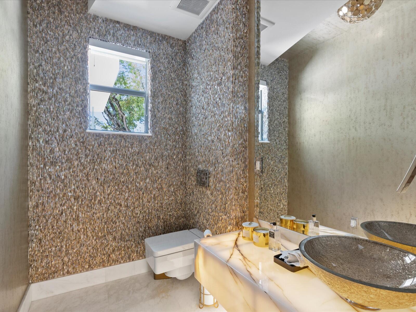 3917 Southwest 42nd Avenue Miami, FL 33133 - Photo 27 of 60 58-Bathroom