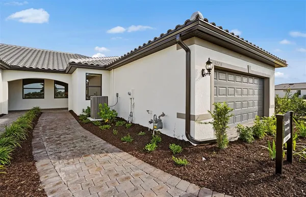 $447,785 | 14240 Eagle Branch Drive, Nokomis, FL 34275