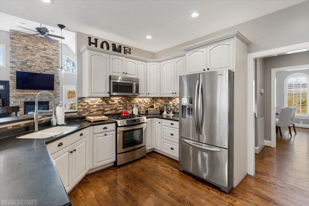 1850 Augusta National Road Blacksburg, VA 24060 - Photo 59 of 96 Gallery Image 59