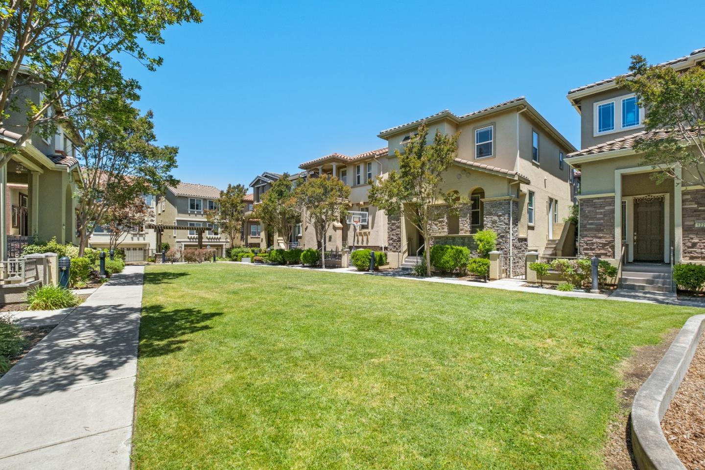 993 Luz Del Sol Tr Loop Milpitas, CA 95035 - Photo 14 of 55