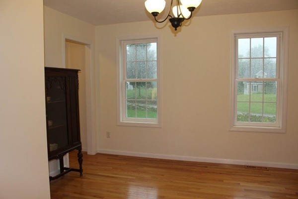 84 Barker Hill Road Townsend, MA 01469 - Photo 7 of 29 Gallery Image 7