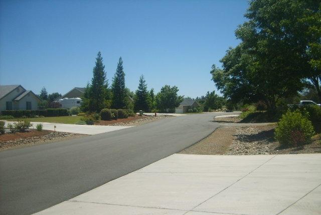6840 Amber Ridge Drive Anderson, CA 96007 - Photo 13 of 26 street view