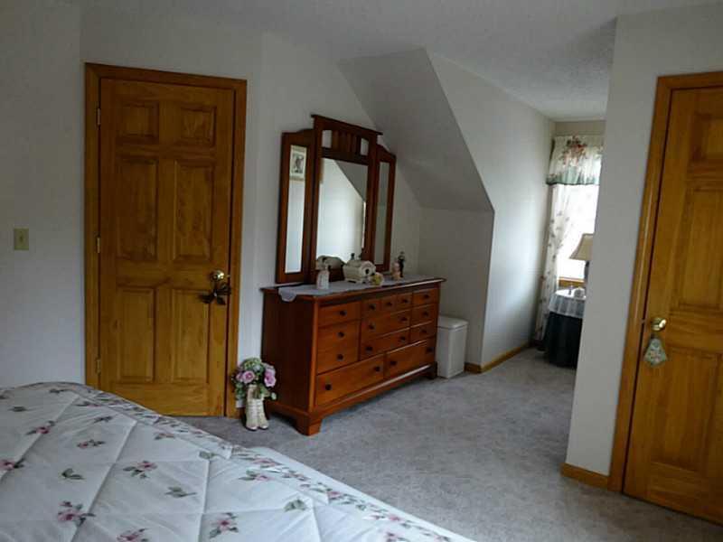 89 10 Road Bradley, ME 04411 - Photo 29 of 35 Bedroom.