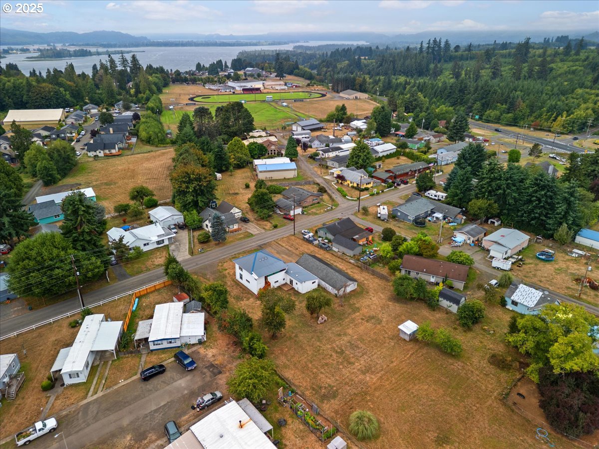 246 Jacobson Road Cathlamet, WA 98612 - Photo 30 of 33 an aerial view of residential houses with outdoor space
