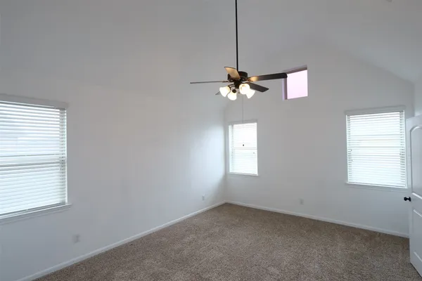 $2,100 | 12211 Stellano Lane, Richmond, TX 77406