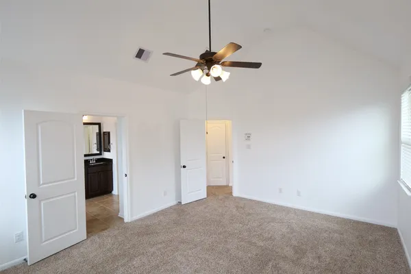 $2,100 | 12211 Stellano Lane, Richmond, TX 77406