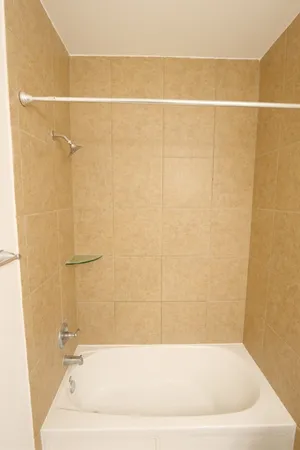 $2,100 | 12211 Stellano Lane, Richmond, TX 77406