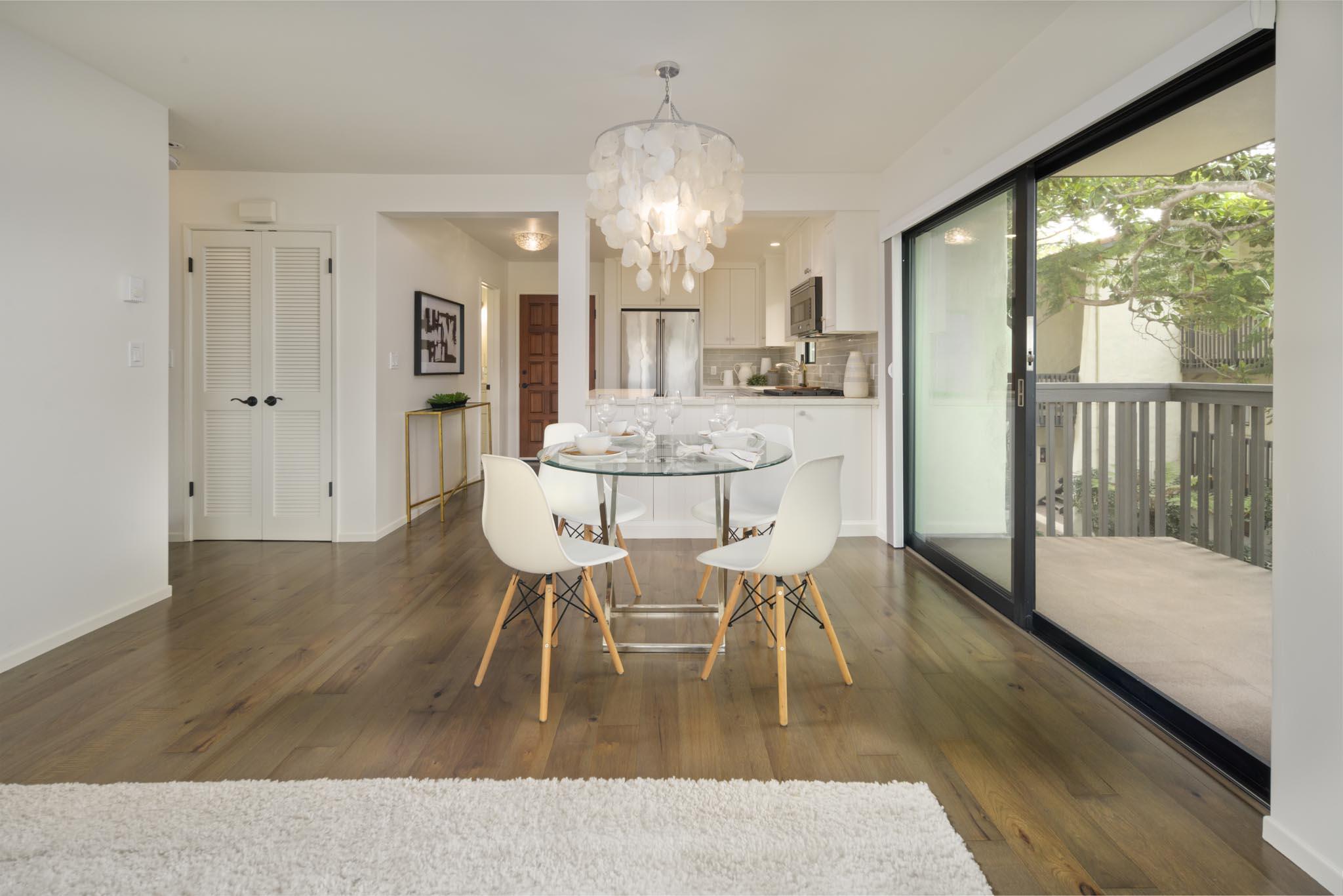 3375 Foothill Road, Unit 221 Carpinteria, CA 93013 - Photo 4 of 22 Dining Area