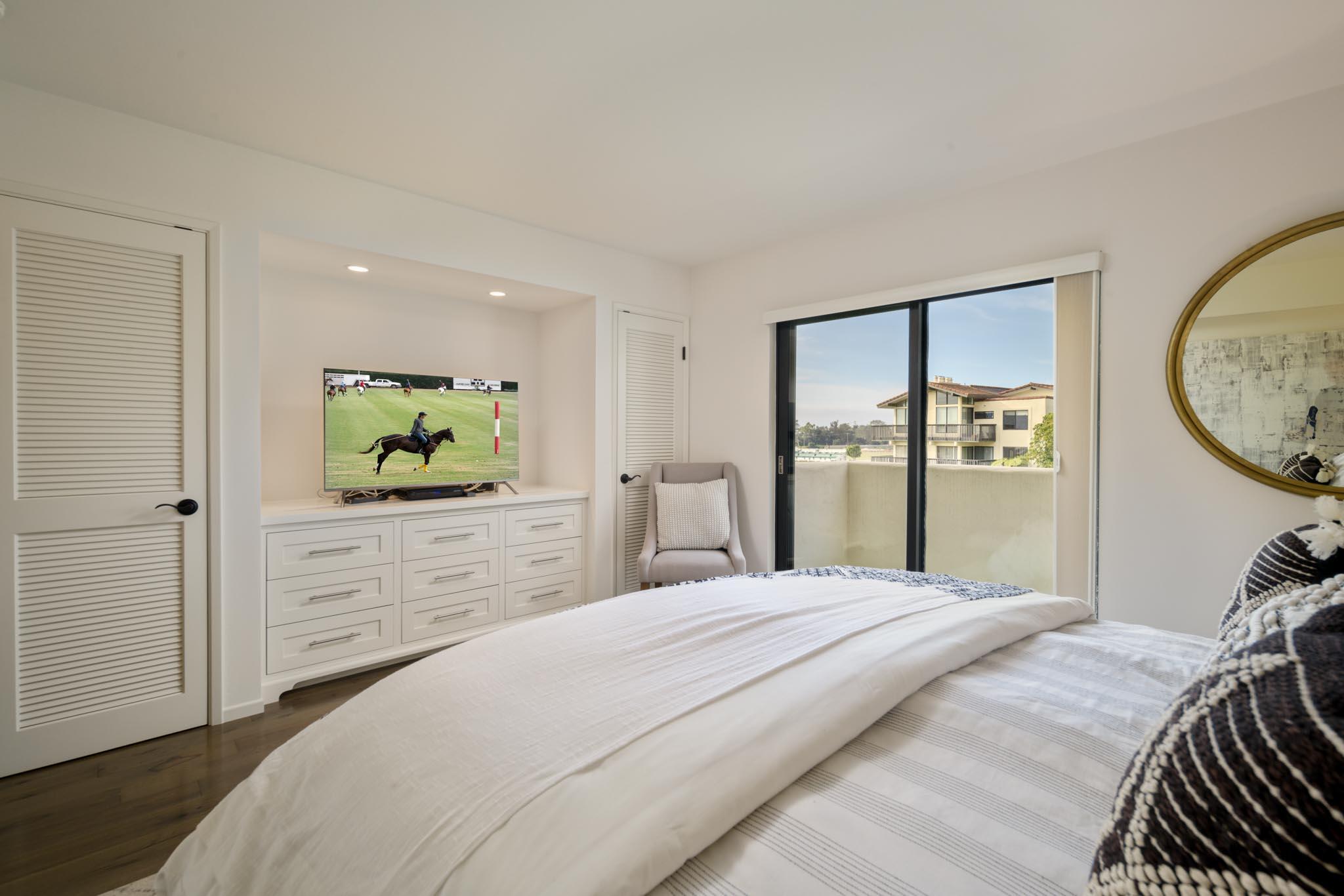 3375 Foothill Road, Unit 221 Carpinteria, CA 93013 - Photo 8 of 22 Primary Bedroom 2