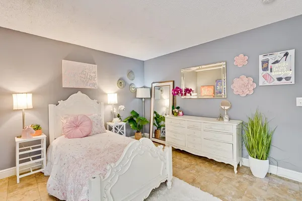 $470,000 | 259 North Capitol Avenue, Unit 163, San Jose, CA 95127