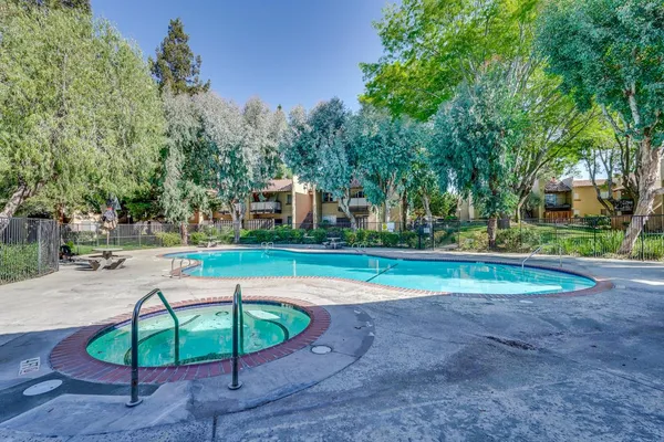 $470,000 | 259 North Capitol Avenue, Unit 163, San Jose, CA 95127