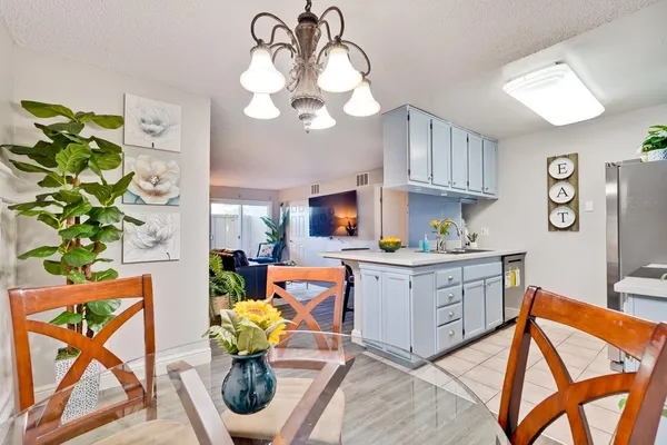 $470,000 | 259 North Capitol Avenue, Unit 163, San Jose, CA 95127