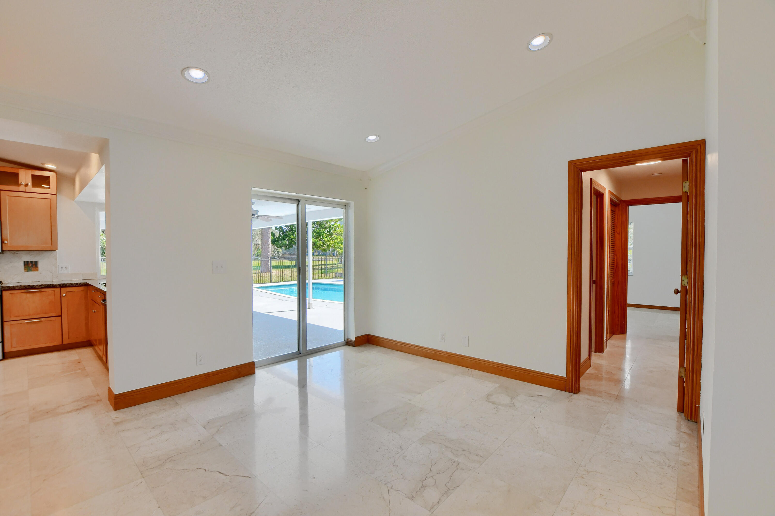 2334 Timbercreek Circle Northwest Boca Raton, FL 33431 - Photo 13 of 53 46_ebf_1910-hdr(5)