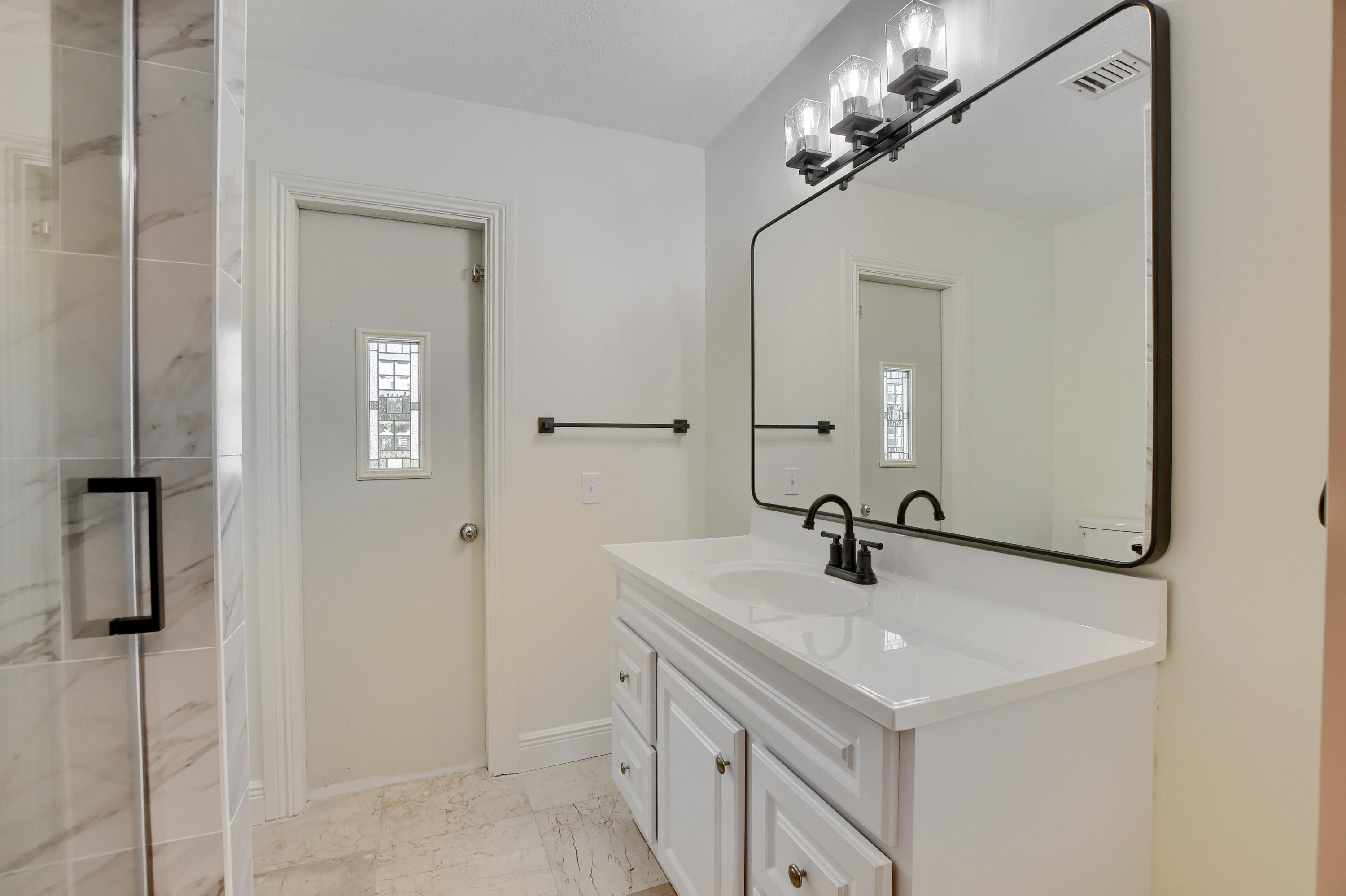 2334 Timbercreek Circle Northwest Boca Raton, FL 33431 - Photo 28 of 53 Cabana Bath