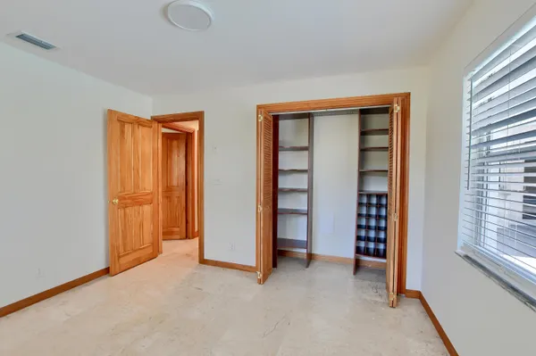 $1,296,000 | 2334 Timbercreek Circle Northwest, Boca Raton, FL 33431