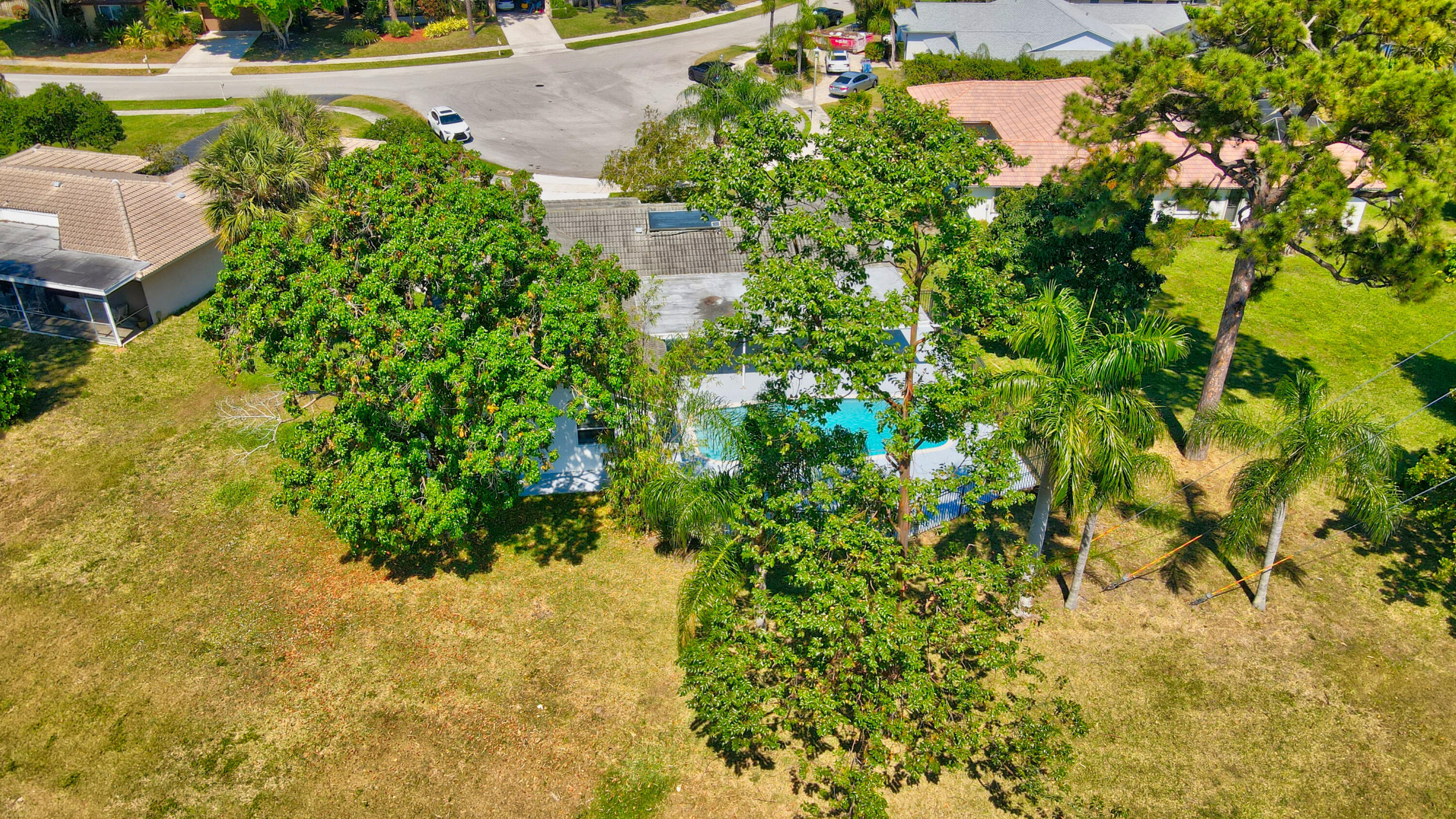 2334 Timbercreek Circle Northwest Boca Raton, FL 33431 - Photo 43 of 53 Very private yard