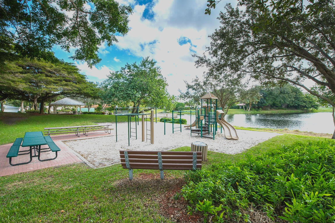 2334 Timbercreek Circle Northwest Boca Raton, FL 33431 - Photo 50 of 53 20230112154125789658000000-o (1)