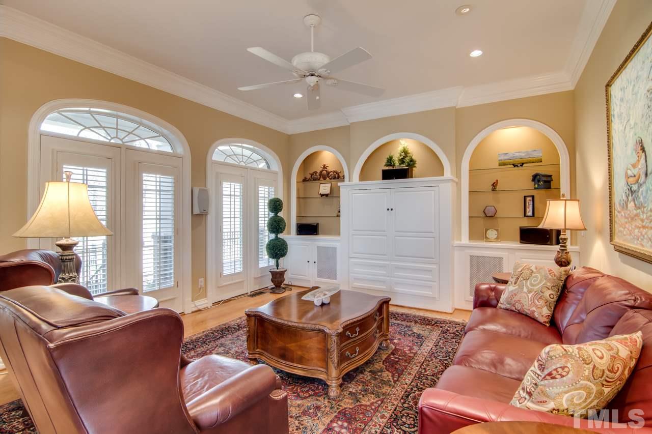 824 Rivers Edge Drive Graham, NC 27253 - Photo 13 of 30 a living room with furniture and a large window