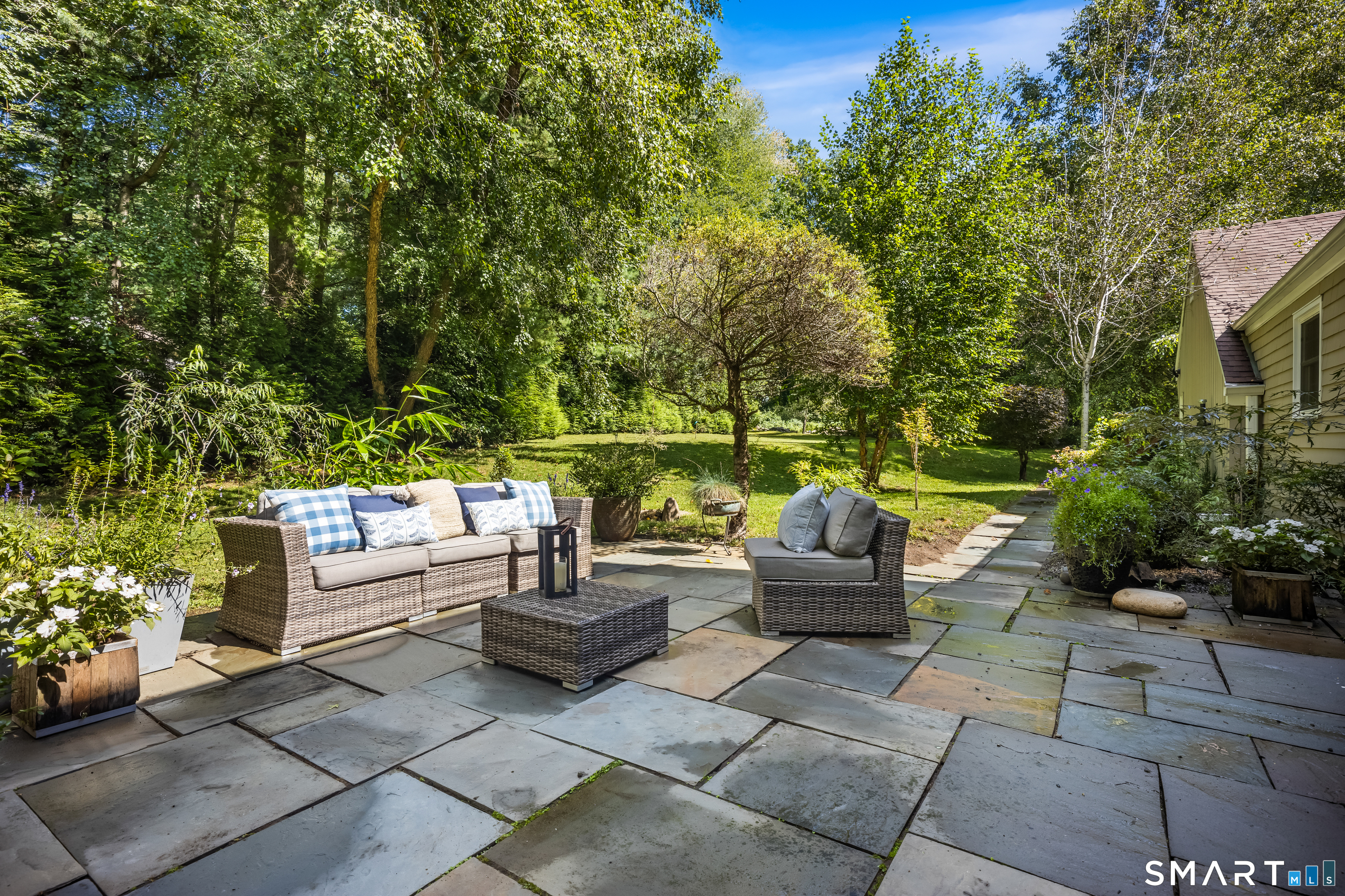 98 Old Boston Road Wilton, CT 06897 - Photo 33 of 40 Gallery Image 33