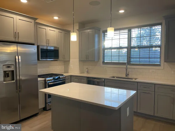 $2,699 | 23255 Milltown Knoll Square, Unit 102, Ashburn, VA 20148