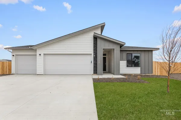 $439,990 | 4197 South Staten Island Way, Nampa, ID 83686