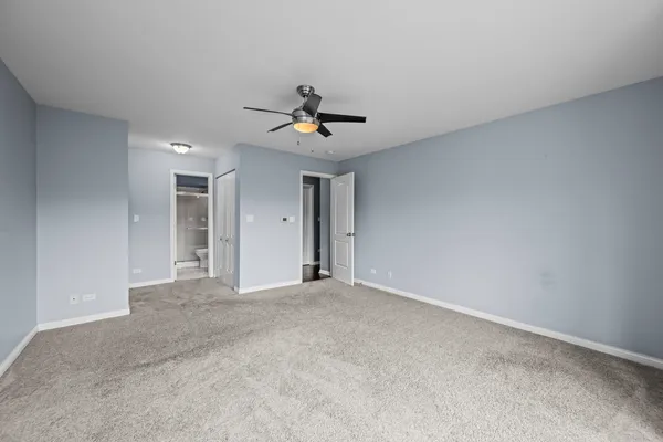 $2,400 | 201 Thames Parkway, Unit 2K, Park Ridge, IL 60068