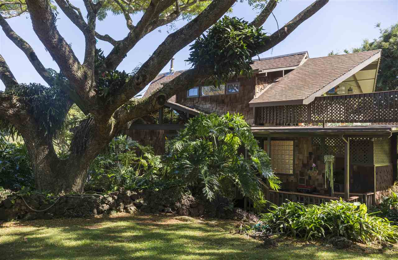 2555 Lemi Place Haiku, HI 96708 - Photo 2 of 30 a view of a house with a garden